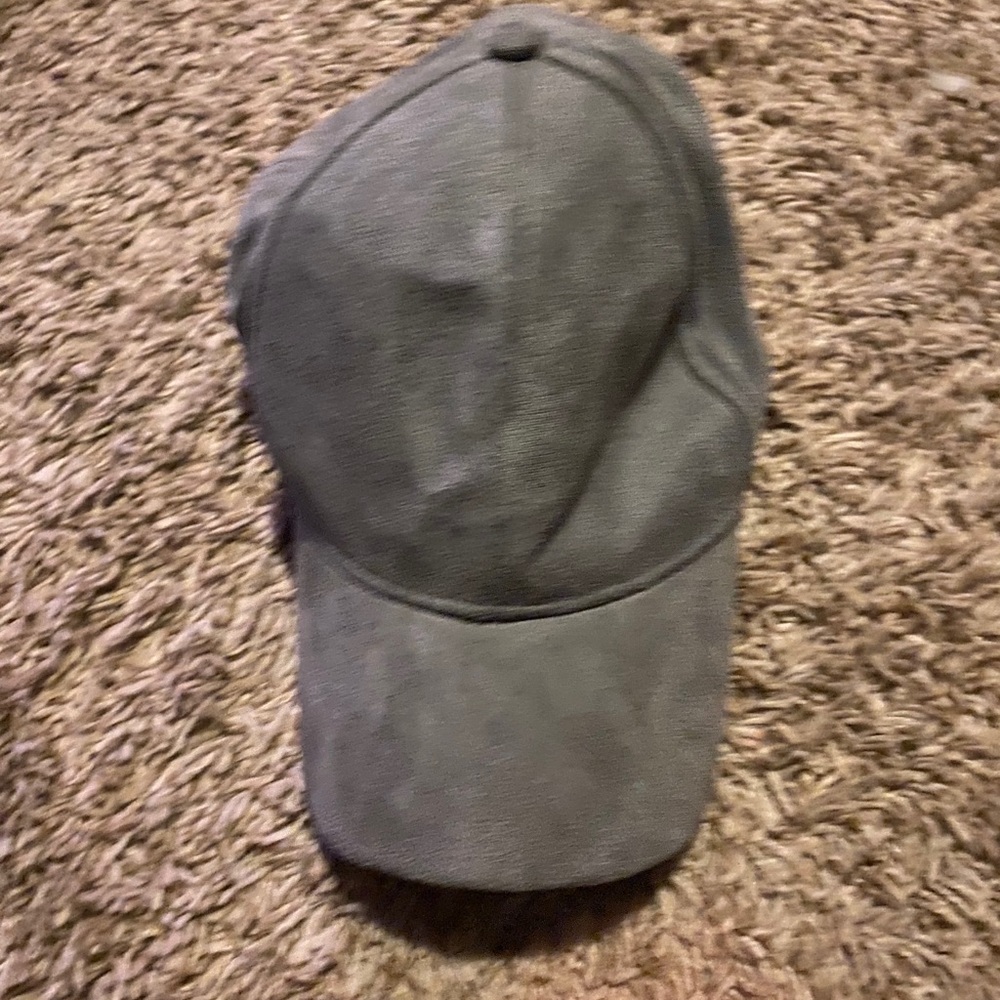 Velvet Grey hat
